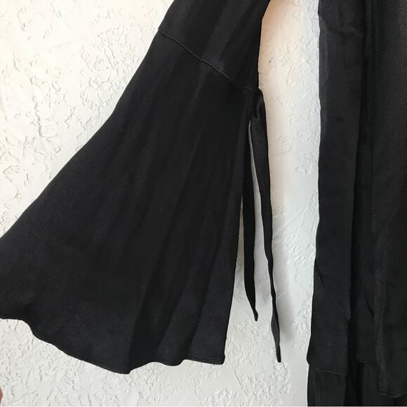 Gianni Bini | Bella Satin Dress | Small - Picture 8 of 11